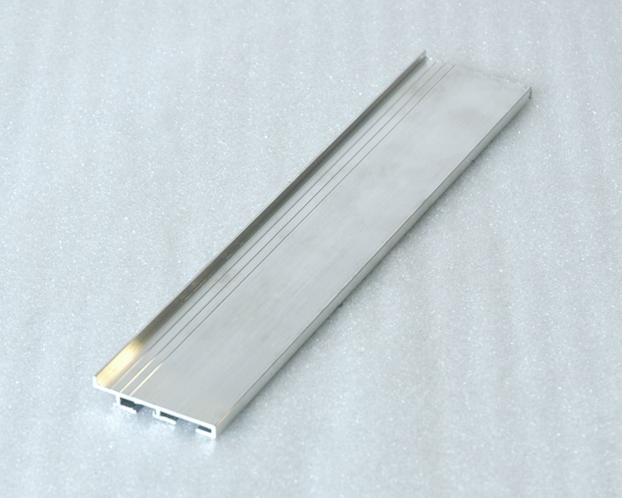 Lift table spare part - Protection bar H=50mm