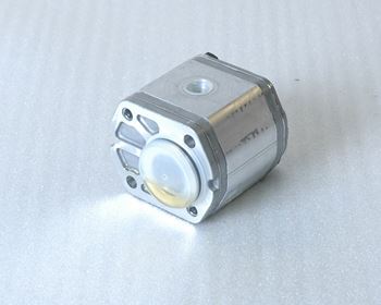 Lift table spare part - Hydraulic pump 2/8,2